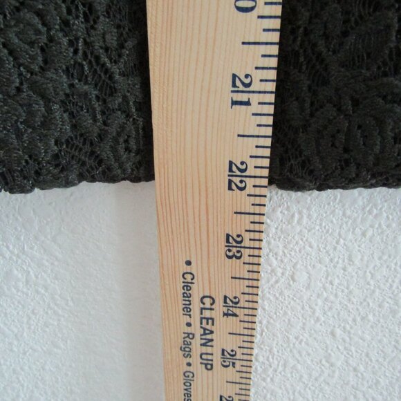 Ann Taylor Pencil Skirt 10 Petite Green Floral Lace Feminine Classic Business - Picture 12 of 12